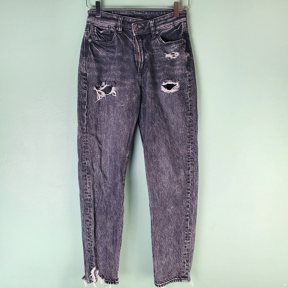 American Eagle Distressed Black Highest Rise Mom Jeans Crossover Waist Size 2